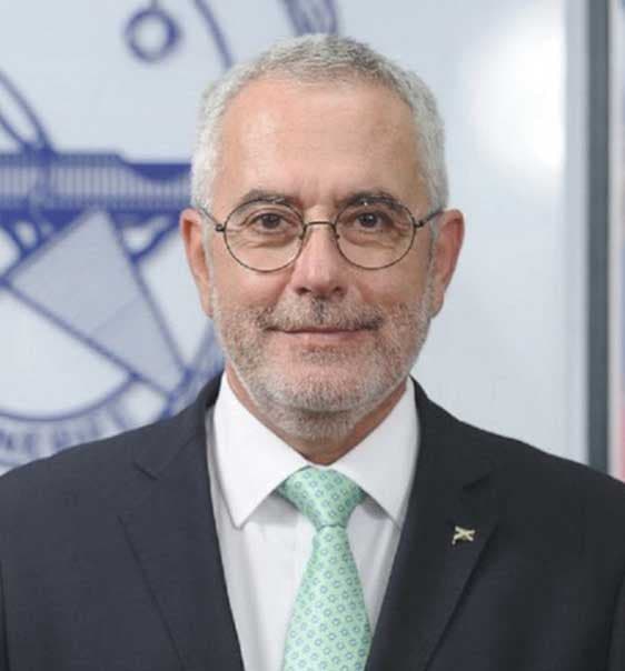 Óscar-Izquierdo