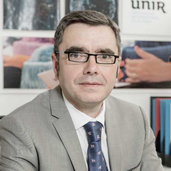 Alfredo-Abadí-as-Selma